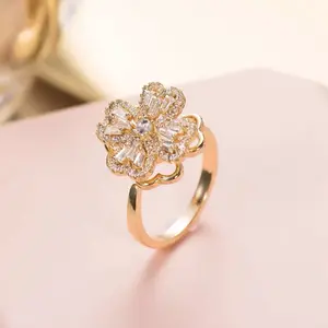 Lucky Four-Leaf Clover Ring - Stress-Relief Spinner Ring for Women, Premium Open Adjustable Band, Smooth Rotation to Calm Anxiety, A Symbol of Fortune & Peace, Perfect Daily Accessory