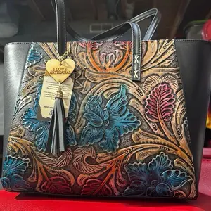 Chiapaneco embroidery and plain  handbag/backpack