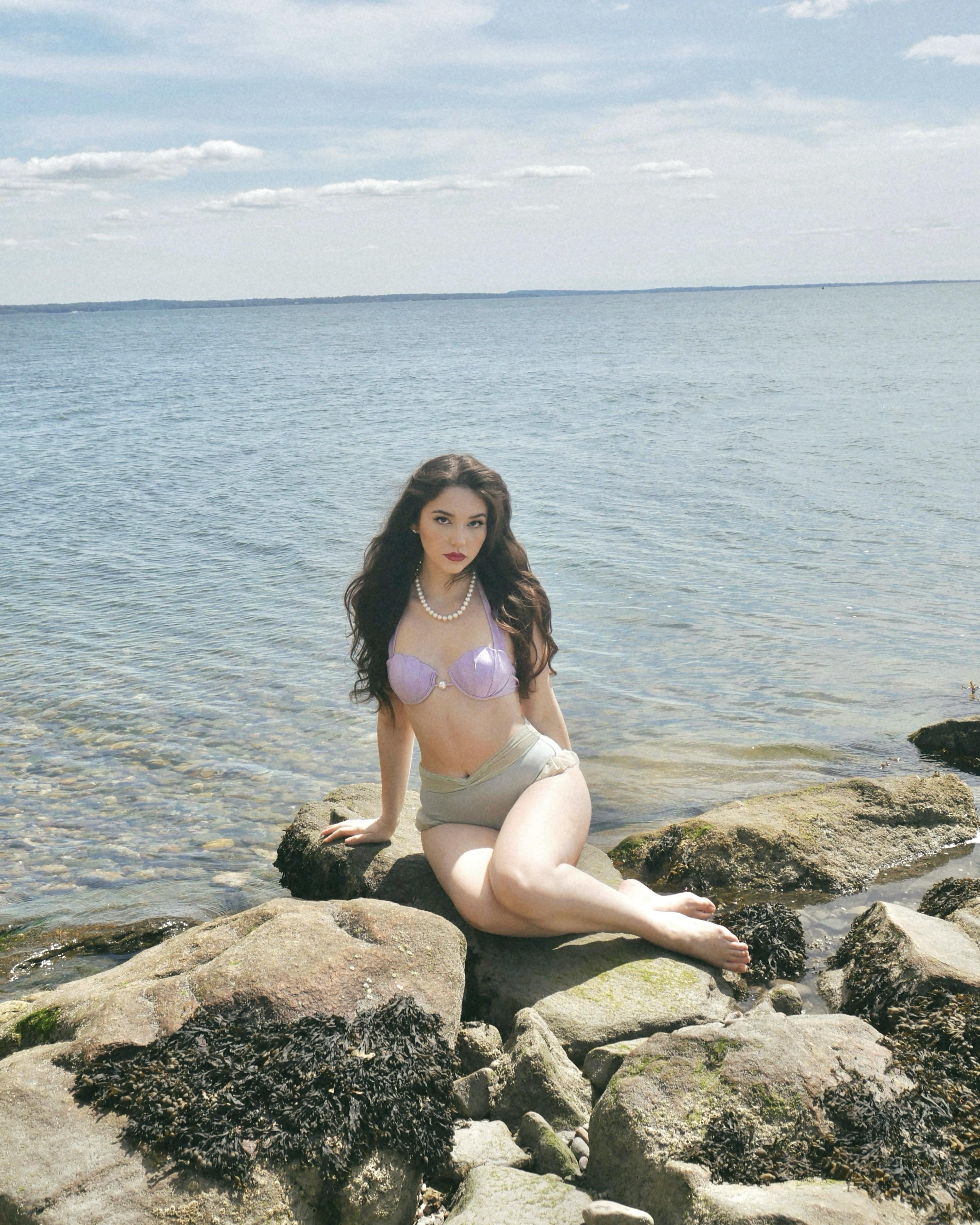 LAVENDER 1970S MERMAID SHELL HALTER BIKINI SET Ruched Swim Suits High Stretch Underwire Non-removable Pad Women's Swimsuit