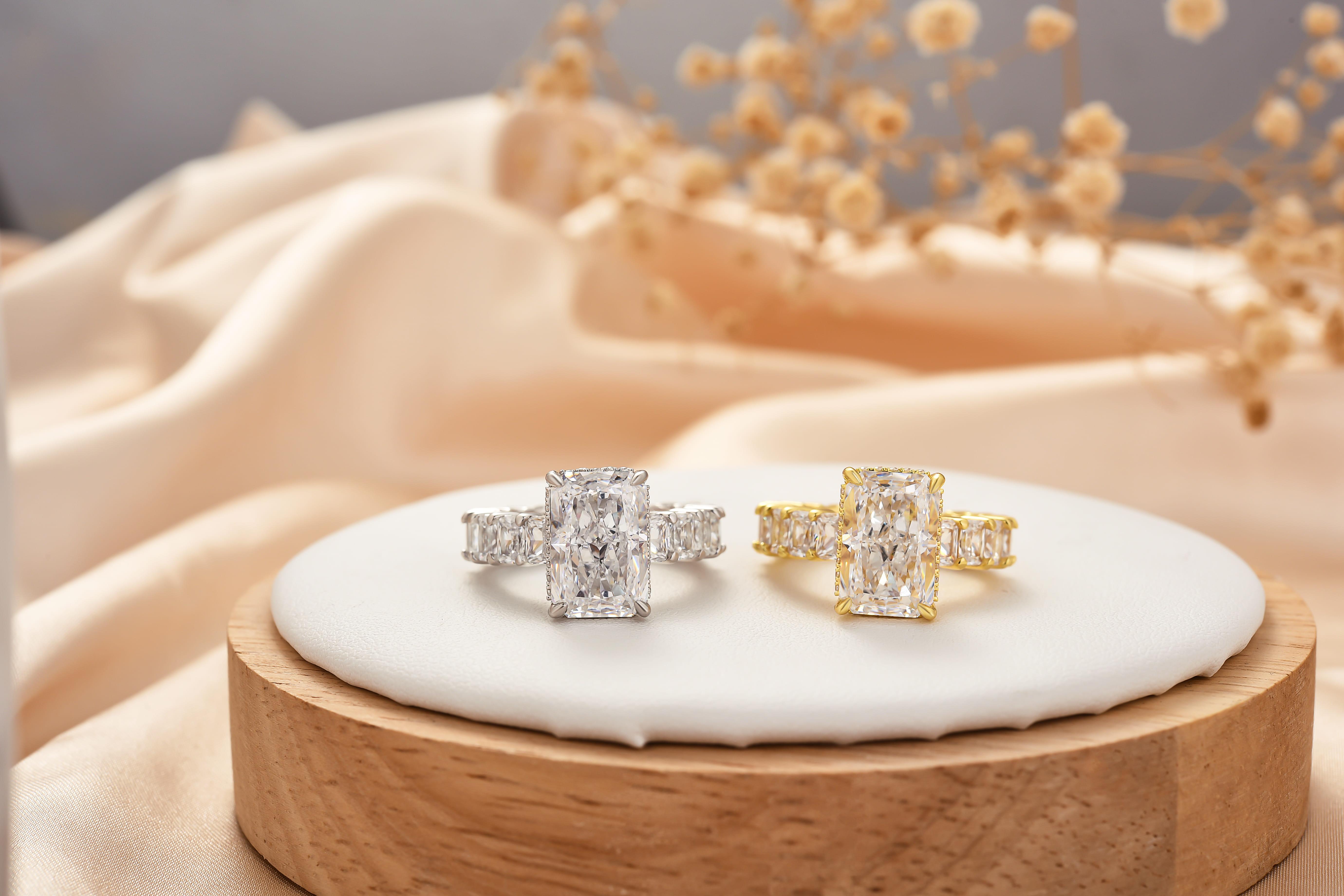 Maxine Gorgeous 5.0ct Radiant Cut Engagement Ring,5A Cubic Zirconia Women's Ring Jewelry,Promise Ring for Daily,Travel,Proposal,Wedding,Birthday,Anniversary