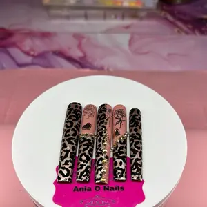 XXXX long square nails