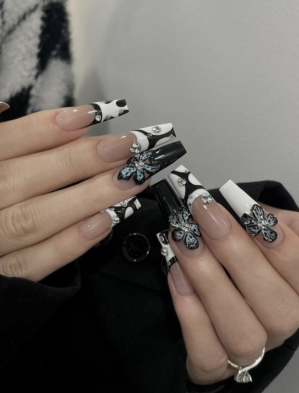 Regina:(US)32__70   Bags Handmade Nails Open InLive