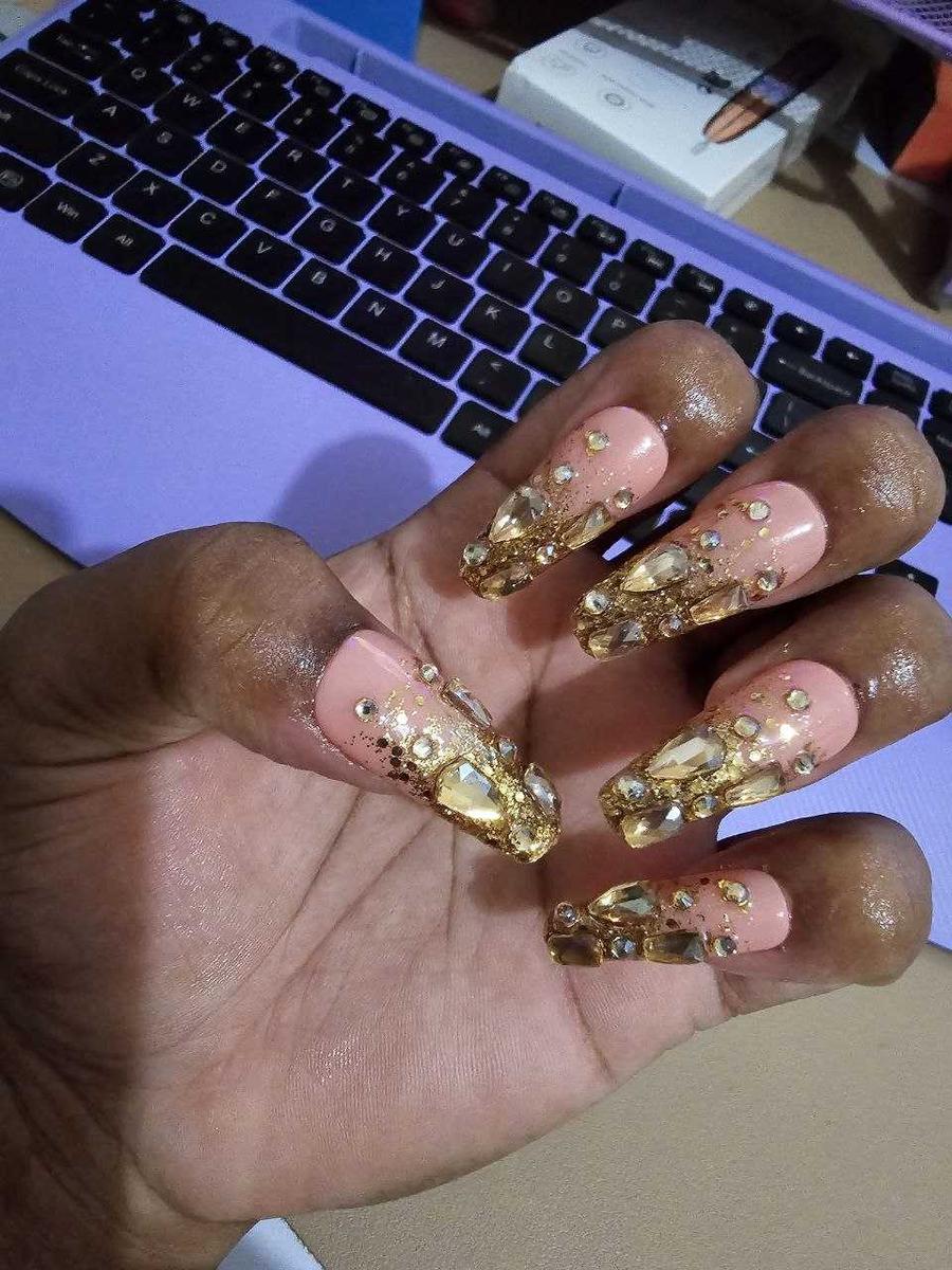 Item: H96, Nail Bed: M