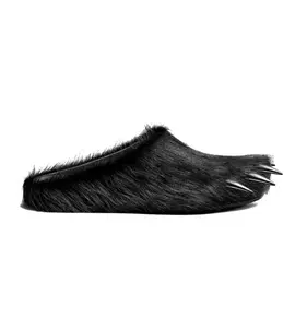 Bravest Studios Bear Claw Mule Black