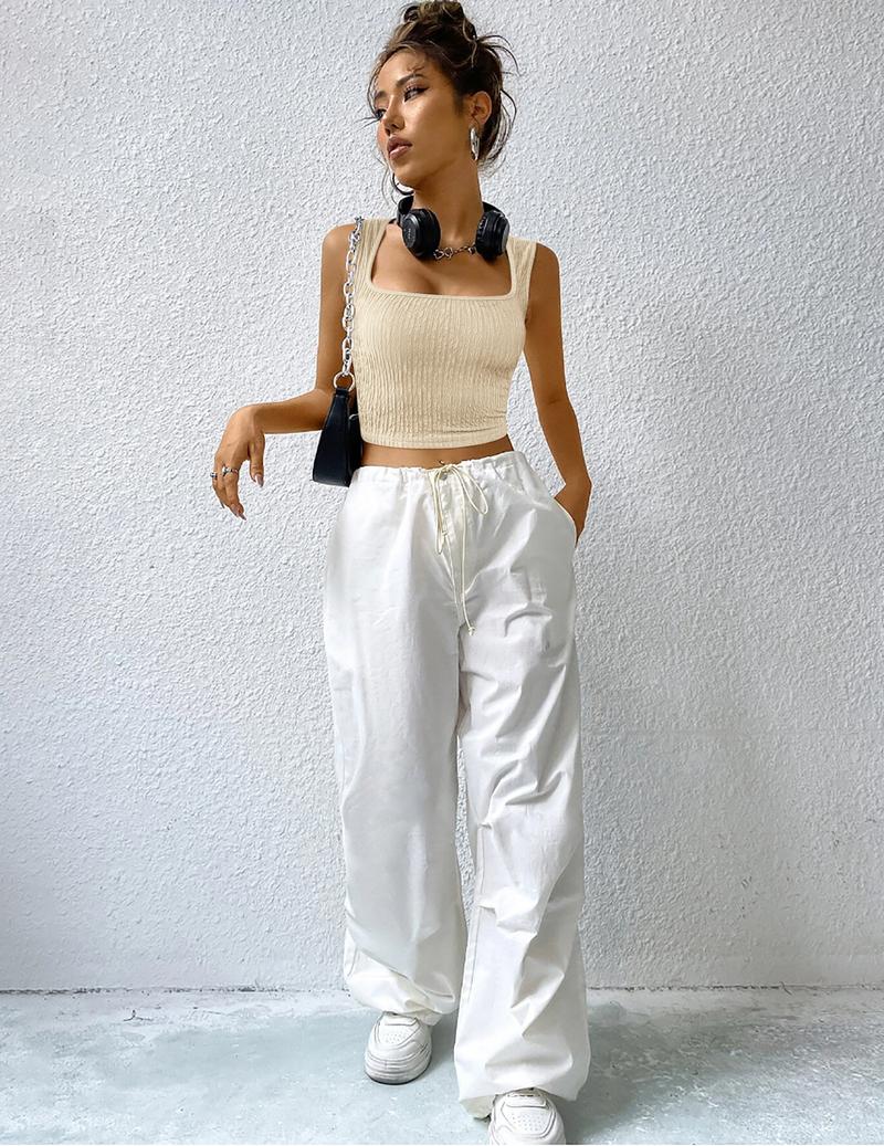 Zeagoo Women's Sleeveless Crop Top Seamless Square Neck Trendy Tank Top Workout Fitness Casual Basic Cute Tops Fashion Sexy Womenswear Zeagoo Women's Sleeveless Crop Top Seamless Square Neck Trendy Tank Top Workout Fitness Casual Basic Cute Tops Fashion Sexy Womenswear