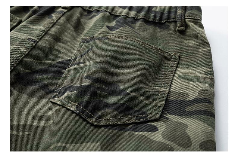 Men’s retro camouflage cargo pants, micro-flare camouflage denim jeans, new casual cargo-style pants, unisex high-street fashion loose straight-leg drop-crotch wide-pocket casual trousers, comfortable breathable fabric, suitable for everyday wear and outd