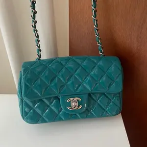 Pre-owned CHANEL leather Shoulder Bags classic flap big mini patent shoulder bag