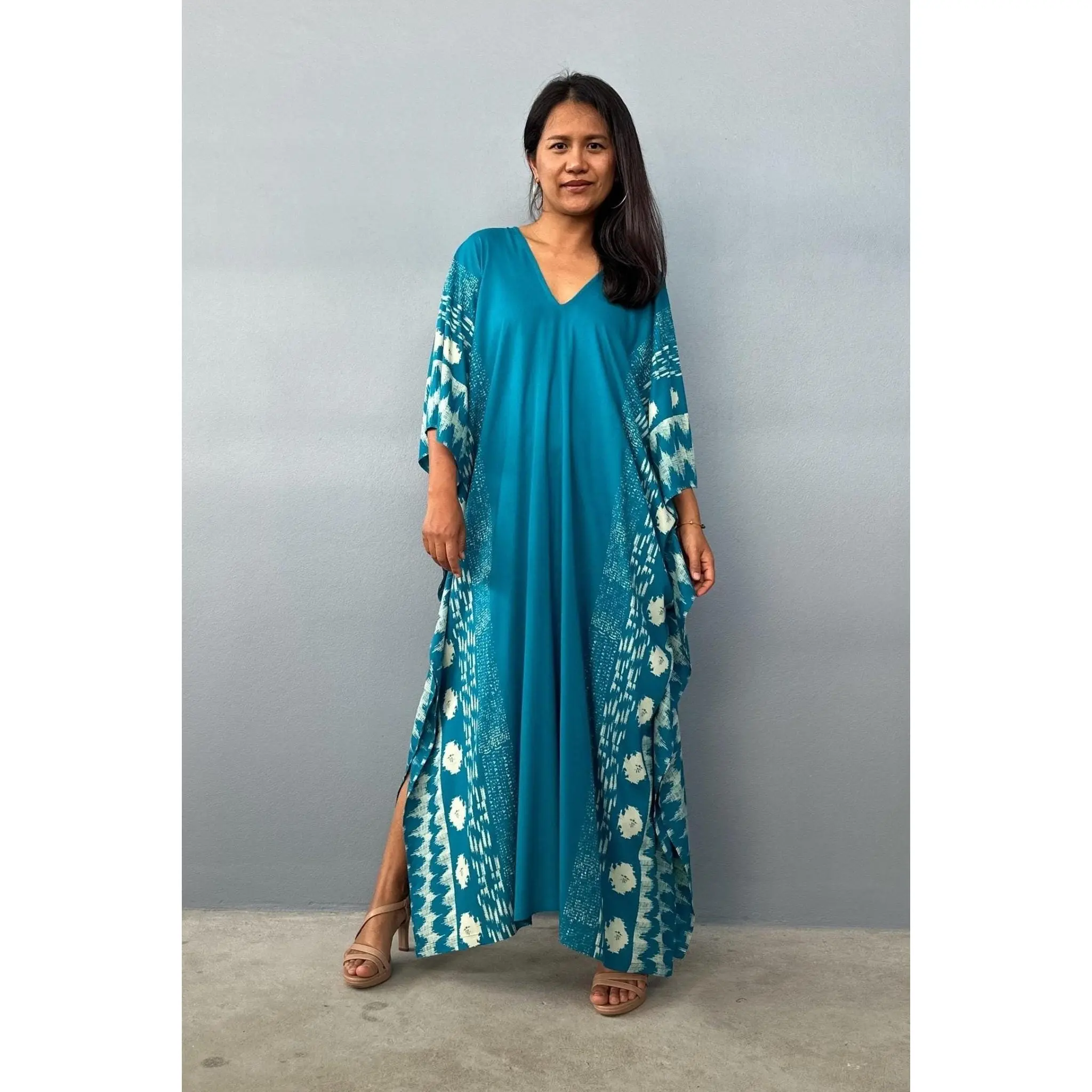 Women's Teal Rayon Kaftan - Elegant Long Relaxed Fit with Tessera Print and Twin Side Slits for All-Seasons Wear