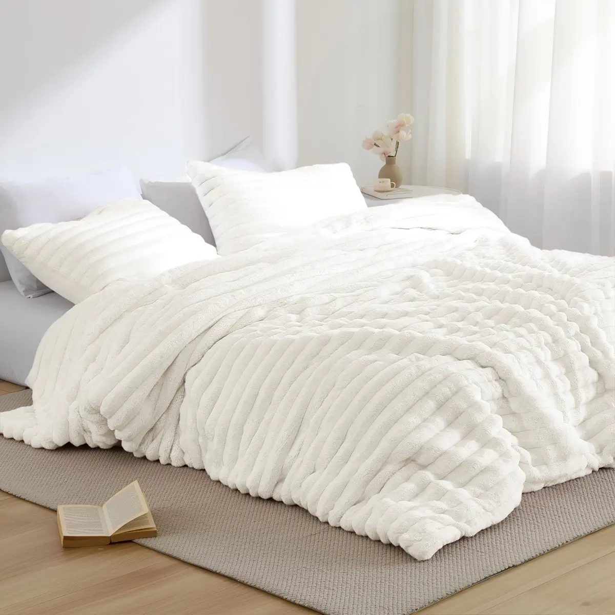 Cozy Plush Bedding, Microfiber Reverse Comforter Set, Lightweight, Super Soft Ribbed Velvet Comforter, All Season Fluffy Bed Set