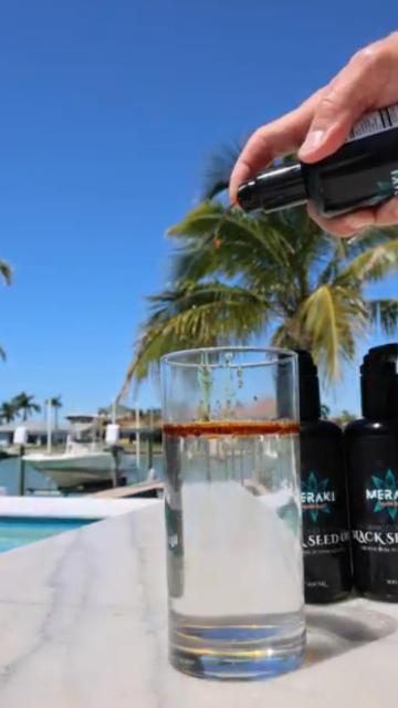 High Potency Cold-Pressed Organic Black Seed Oil with 3% Thymoquinone