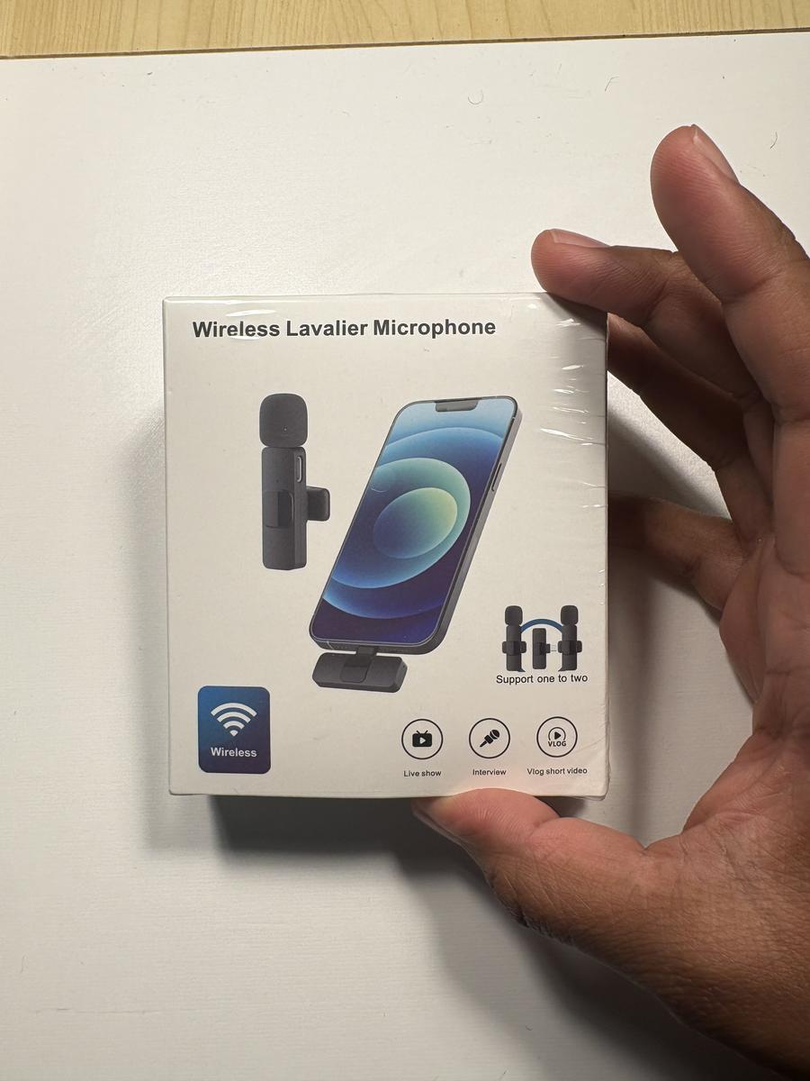 Item: Black, 2 Microphones+For Lightning port phone devices