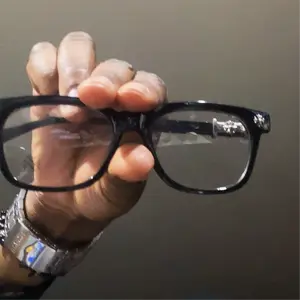 [Quick sale] Collectible Cups and Mugs Chrome heart glasses