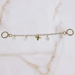Bee Purse Charms, Keychains, Key Holder, Bag Charm, Purse Accessory, Charm Chain, Bag Accessory, Backpack Keychain, Gold, Flowers, Wallet Charm