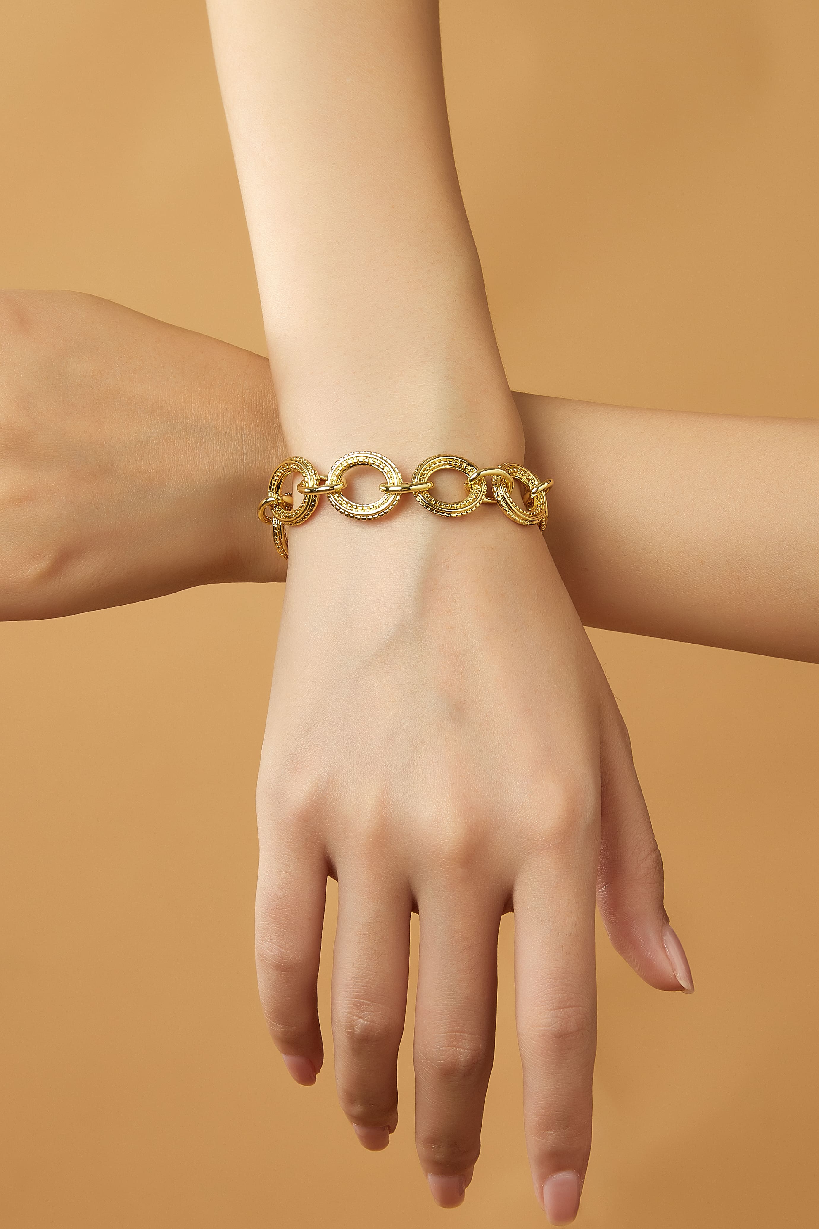 Aprilery Golden Heart & Textured Link Jewelry Set – Romantic & Artisan Stackable Collection Gift for Women