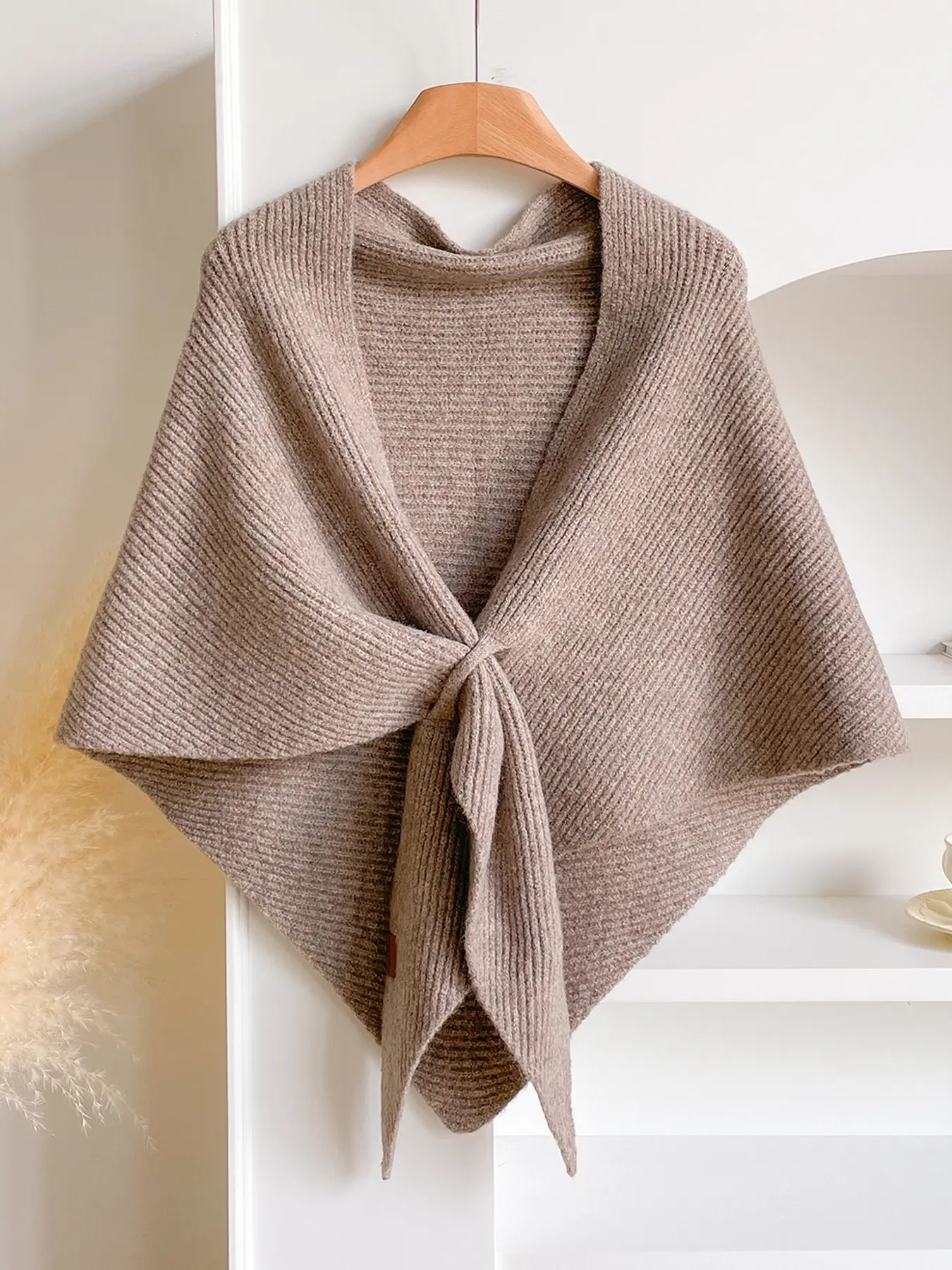 Elegant Women's Plain Triangle Casual Soft Shawl Scarf, Knitted Shawl, Perfect Gift Choice for Her, Fashion Accessory for Any Occasion, All Seasons Wear
