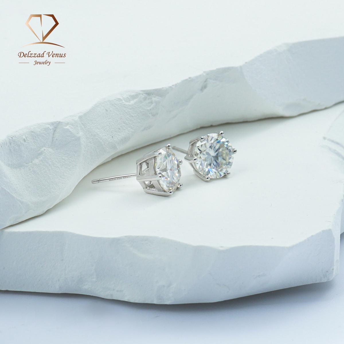 Delzzad S925 0.1-4ct Round Synthetic Moissanite Six Prong Solitaire Stud Earring Sterling Silver