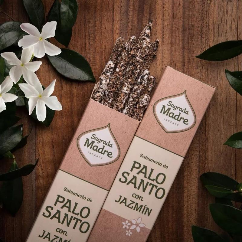 Palo Santo Incense Sticks for Nature-inspired Aromatherapy Perfume Fragrance Woody