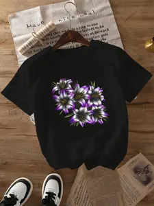 Women's Casual Short Sleeve T-Shirt - Vibrant Purple & White Geometric Flower Print, Cotton Breathable Round Neck Machine Washable, Suitable for All-Season Outdoor Sports & Daily Wear, Stylish Comfortable Fabric