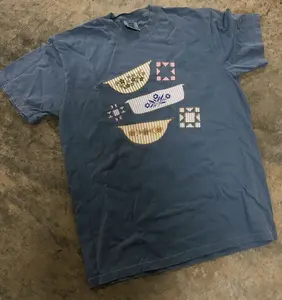 Pyrex vintage Patchwork T-Shirt — Quilt Graphic Tee