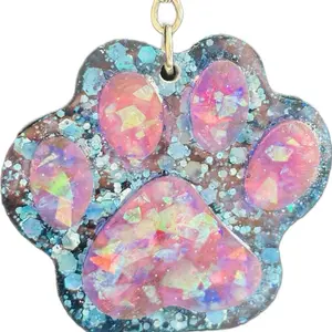 Paw Keychain - Epoxy Resin - Glow in the Dark Option - Durable and Long-lasting - Perfect as a Gift or for Personal Use
