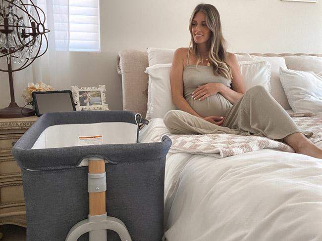 HARPPA 3-in-1 Foldable Baby Bassinet Bedside Sleeper, Rocking Bassinet with Mattress & Cover, Height Adjustable Bassinet for Baby with Wheels, Crib For Infant