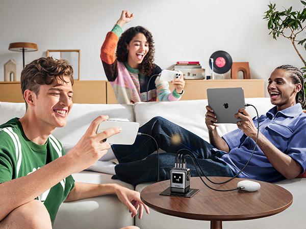 【LIVE ONLY】UGREEN Uno 100W/65W/30W/USB C Charger 3/4-Port Robot GaN Fast Charger PPS PD3.0 for iPhone 17 16 15 14 Pro Max, Galaxy S24/S23 Ultra, Fast Charge for Laptop Macbook Air-Black Friday Electronic Charging,TikTokShopHolidayHaul