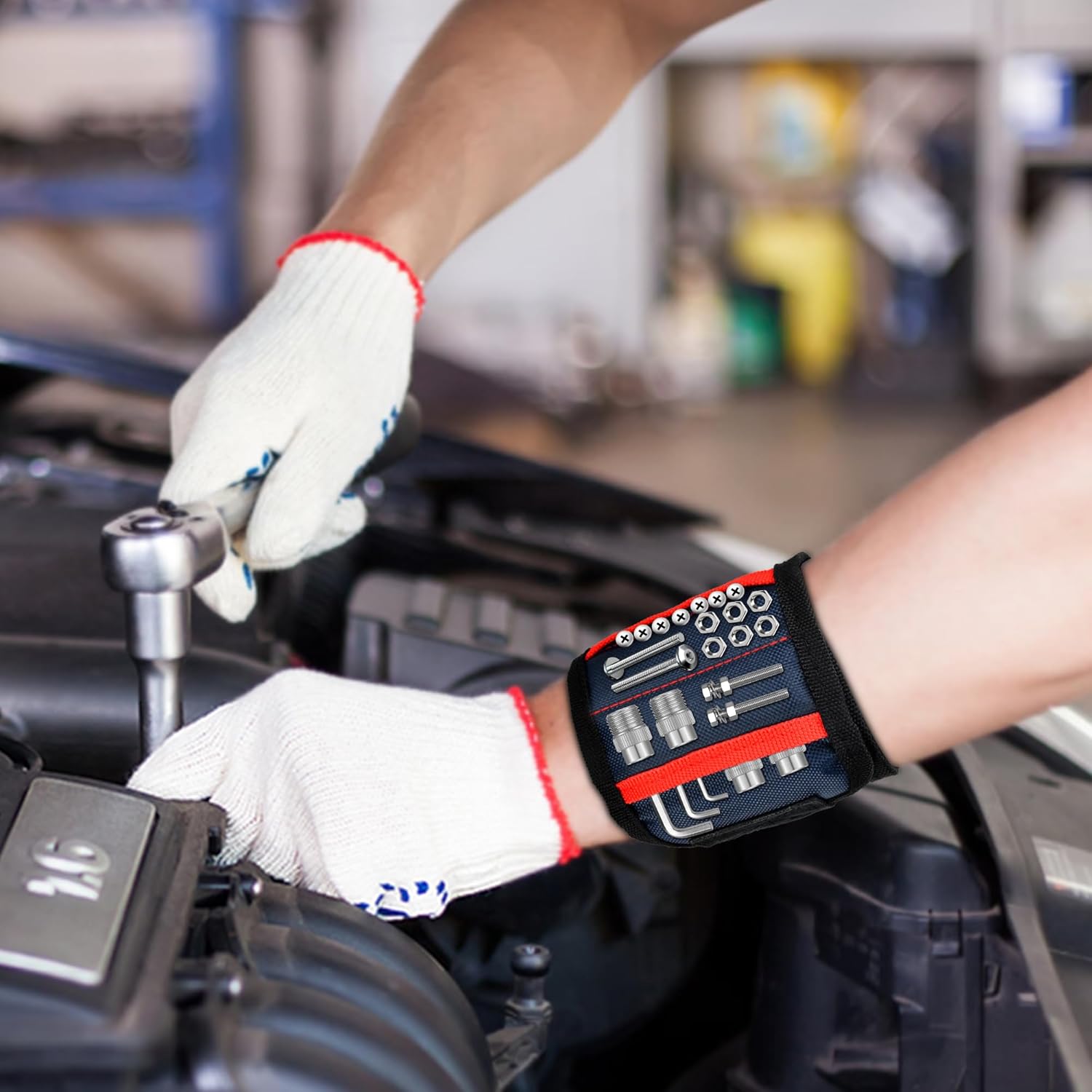 Magnetic Wristband Gifts for Men Dad - Tools for Holding Screws Nail Drill Bits, Cool Gadgets Holiday Gifts for Boyfriend Husband Grandpa DIY Handyman on New year  Birthday Stocking Stuffers