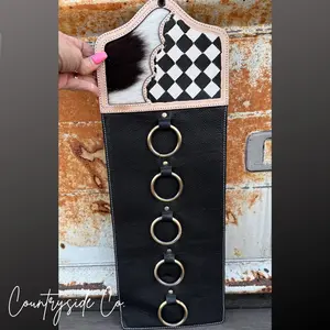 Checkered Wild Rag Scarf Hanger