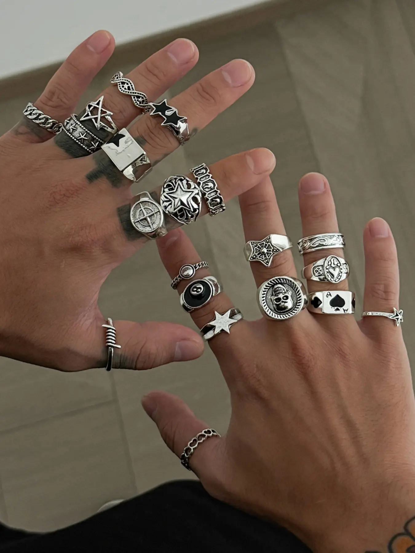 20-Piece Vintage Star Skull Ring Set, Dark Punk Joint Finger Rings, Fashion Rings, Jewelry Knuckle Rings, Knuckle Rings Set, Dark Aesthetic Statement Rings, Street Style Charm Accessories, All-Season, Holiday Gift