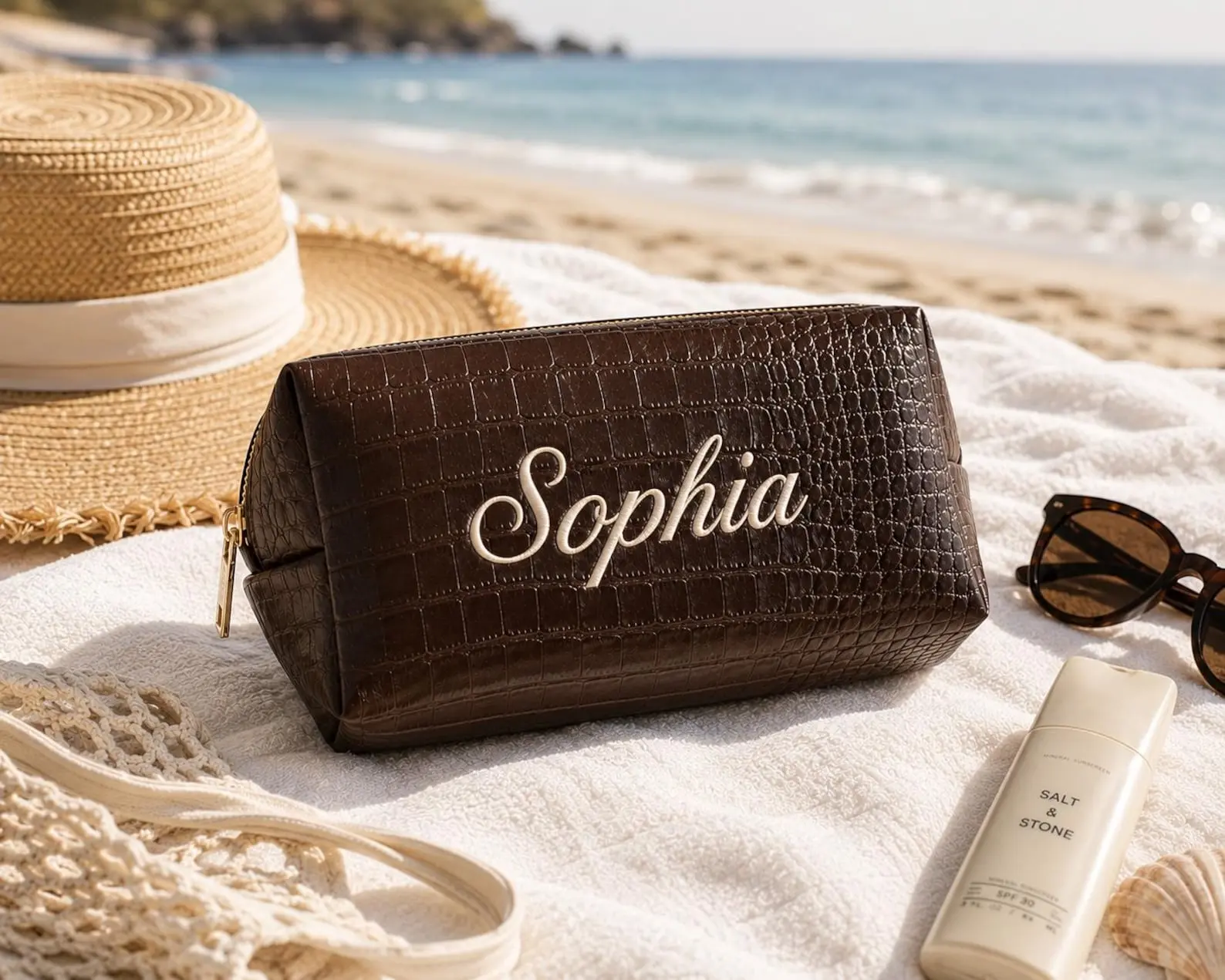 Personalized Embroidered Makeup Bag, Custom Name Cosmetic Bag, Bridesmaid Gift, Bride Makeup Pouch, Travel Toiletry Bag, Bridal Shower Gift