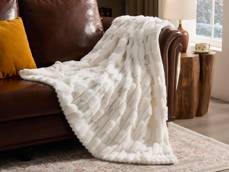 BEDELITE Faux Fur Throw Blanket for Couch -Super Soft & Warm Plush Striped Blanket for Sofa and Room Decor, Luxury Cozy Plush Fluffy Winter Blanket Gifts for Women Men Mom Dad Valentine's Day gift