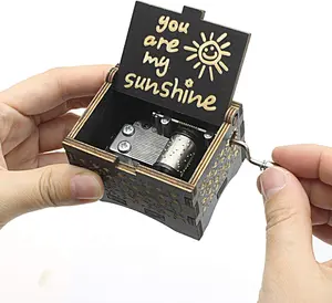 'You Are My Sunshine' Letter Pattern Music Box - Hand Crank Wooden Laser-Engraved Vintage Music Box - Ideal Gift for Birthdays, Anniversaries & Weddings&Mothers Day