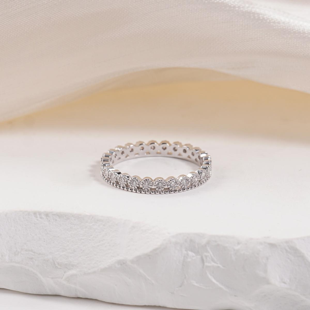 Eternity Love Band Ring Round Cut VVS Synthetic Moissanite Ring Jewelry Silver-plated Band Perfect Birthday Engagement Wedding Anniversary Christmas Valentine's Day Gift