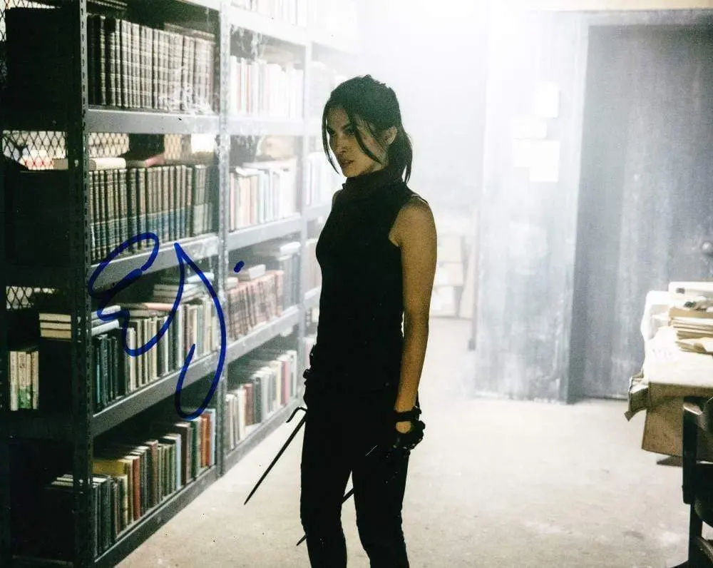 Elodie Yung Authentic Autographed 8x10 Photo #4