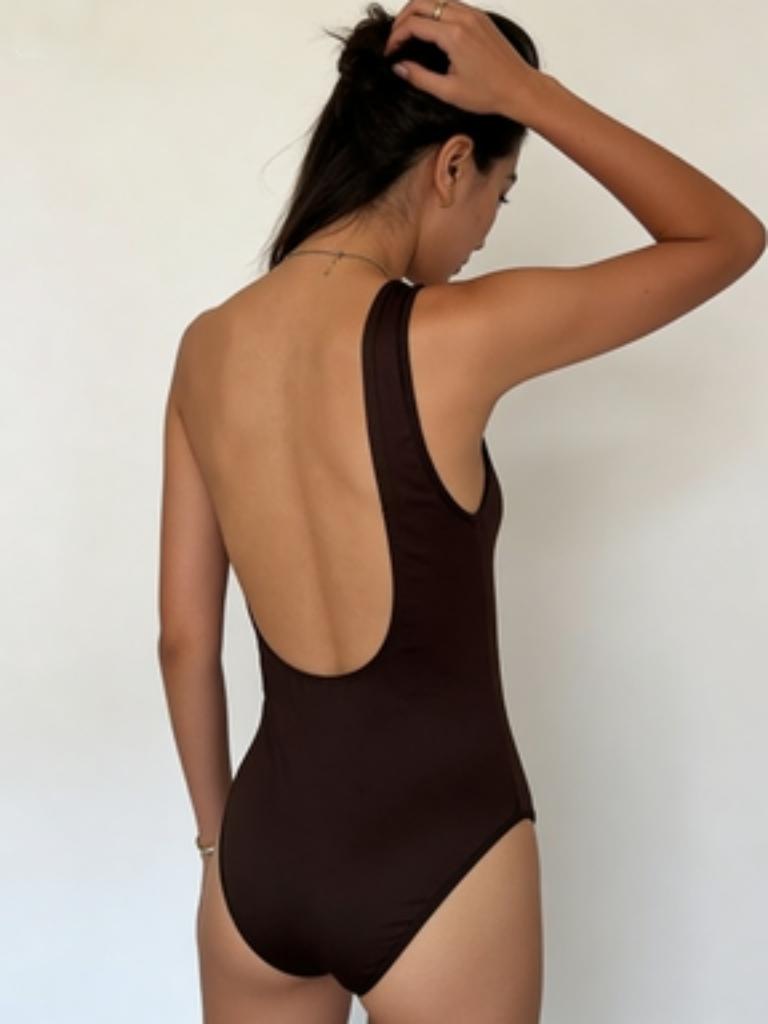 LikeMyChoice Minimalist One-Shoulder Bodysuit with U-Shaped Open Back & Stretch Fabric for Office & Casual Outfits Women's Sleeveless Basic Strap Top slim-fit summer Brown Womenswear Bottom LikeMyChoice Minimalist One-Shoulder Bodysuit with U-Shaped Open Back & Stretch Fabric for Office & Casual Outfits Women's Sleeveless Basic Strap Top slim-fit summer Brown Womenswear Bottom