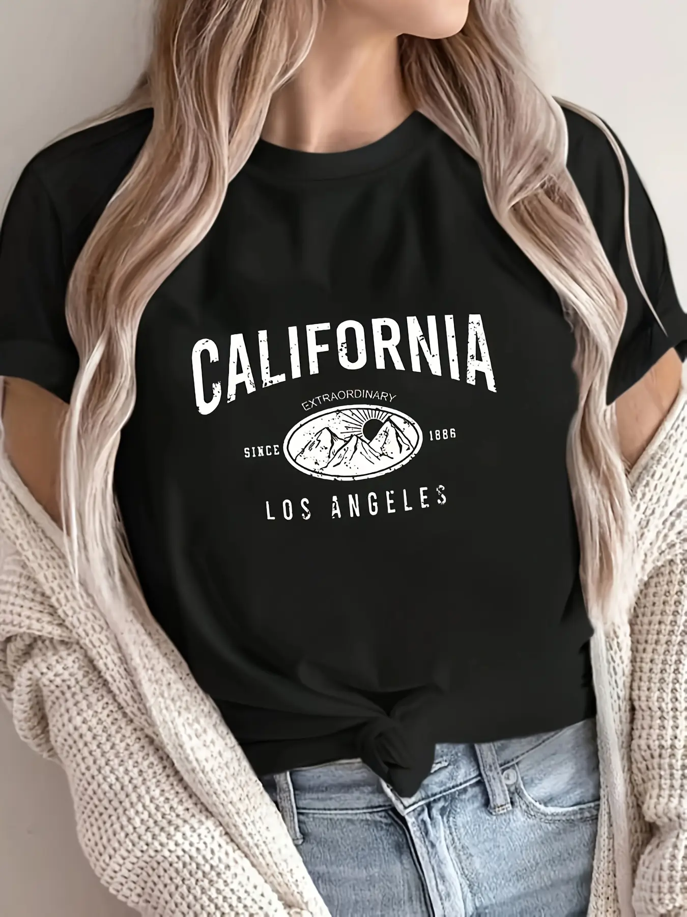 Women's California Graphic T-Shirt - State Logo Design, Cotton Fabric, Short Sleeve, Loose Fit, Everyday Wardrobe Staples, Machine-Washable Black Top for Travel, Tshirt, Style, Printed, Round Neck, Elastic, Graphic Print, Digital Print