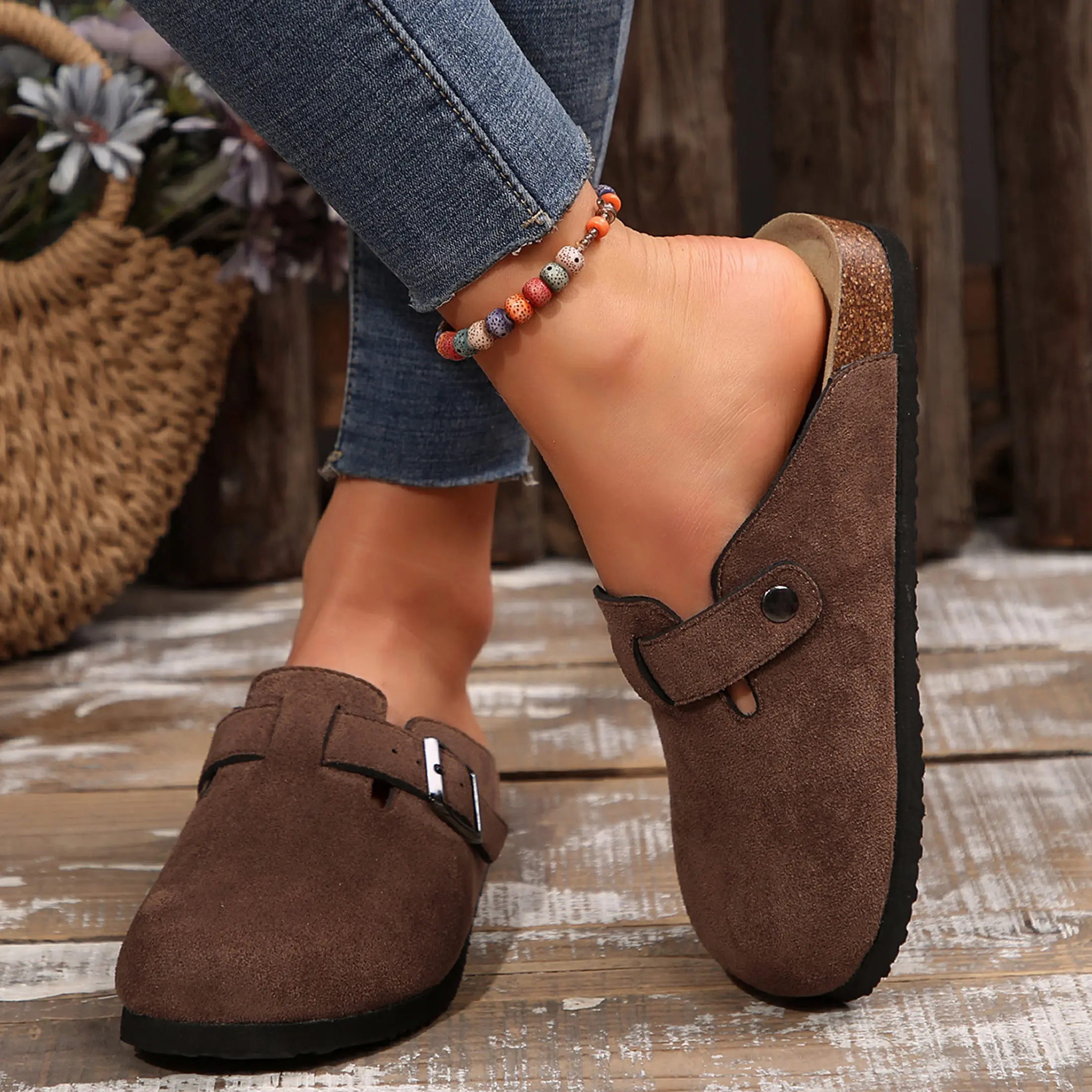 Women's Suede Clogs Cork Footbed Clogs for Women Soft Adjustable Buckle Slip-on Potato Shoes Sandals Indoor Outdoor Shoes Brown Footwear