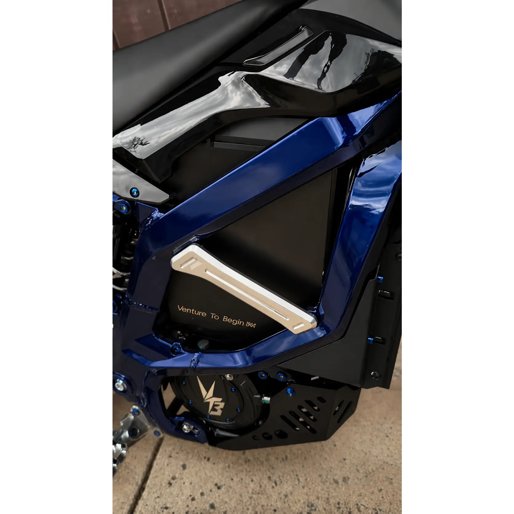 CMX Ultra Bee Metal Battery Guards (ONLY PART - BIKE NOT INCLUDED)