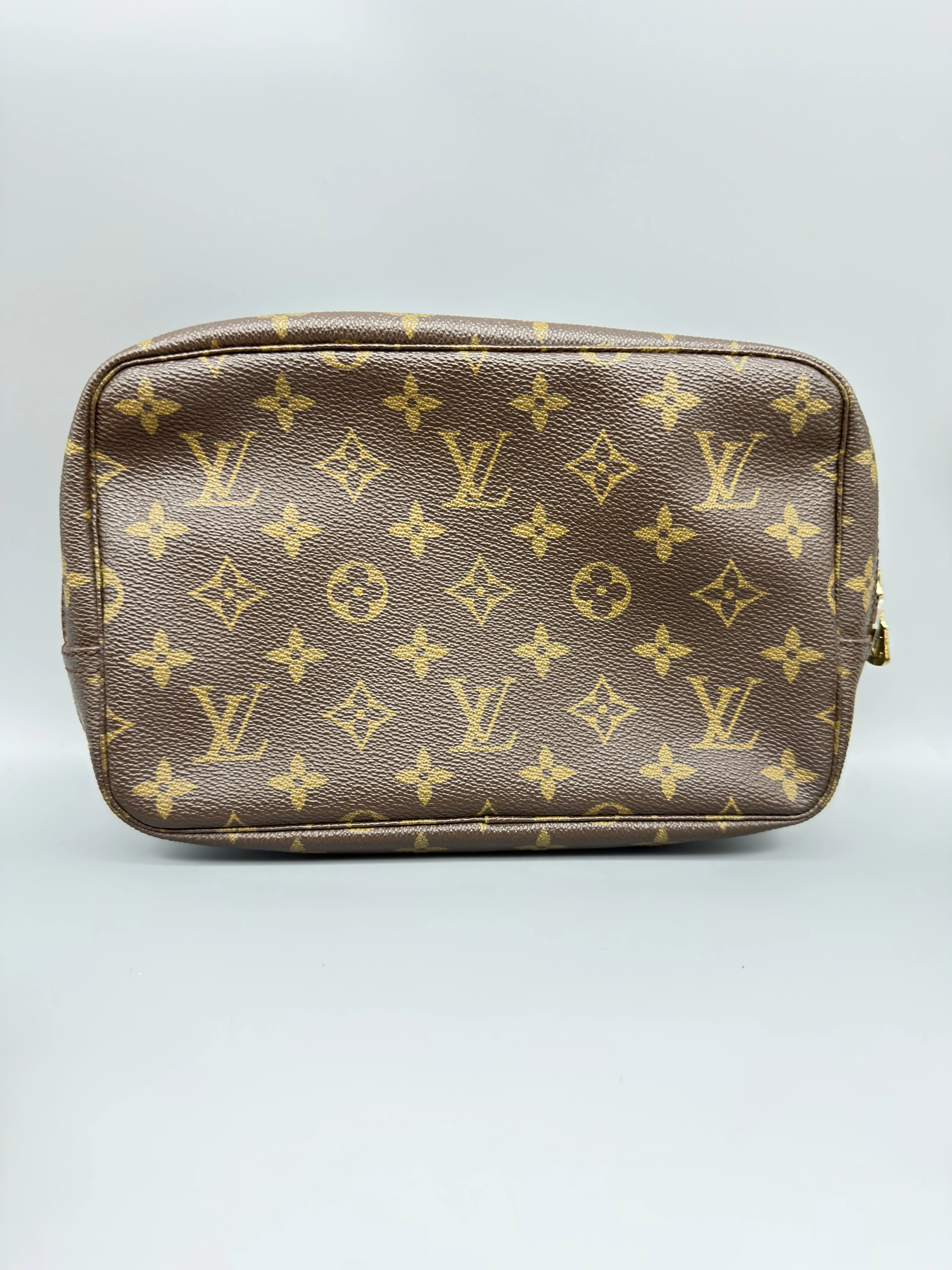 Pre-owned Louis Vuitton Coated Canvas Toiletry Bags Trousse 23 Monogram Canvas