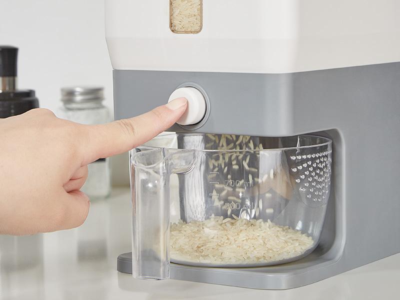 Lifewit Rice Container, Airtight Dispenser with Visible Barrel, Moisture Proof Storage for Grains, Flour, Soybean, Dry Food BPA-Free Utensils