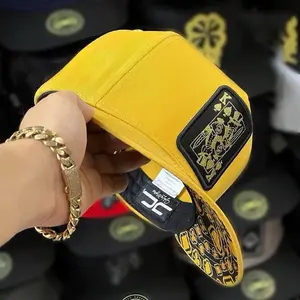 Bold and Sporty Flat-Brim Snapback Hat -Adjustable Baseball Cap with Classic Hip-Hop Vibes, Designed for Fashion-Forward Youth Who Love Streetwear Culture