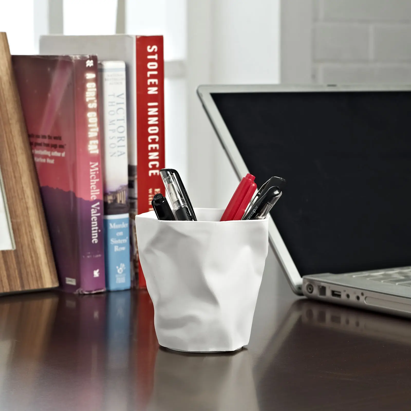 Modway Lava Pencil Holder - White Home & Office Stationery Organizer, Office Desk Accessories, Desk Organization Solution, Pencil Storage, Conversation Piece
