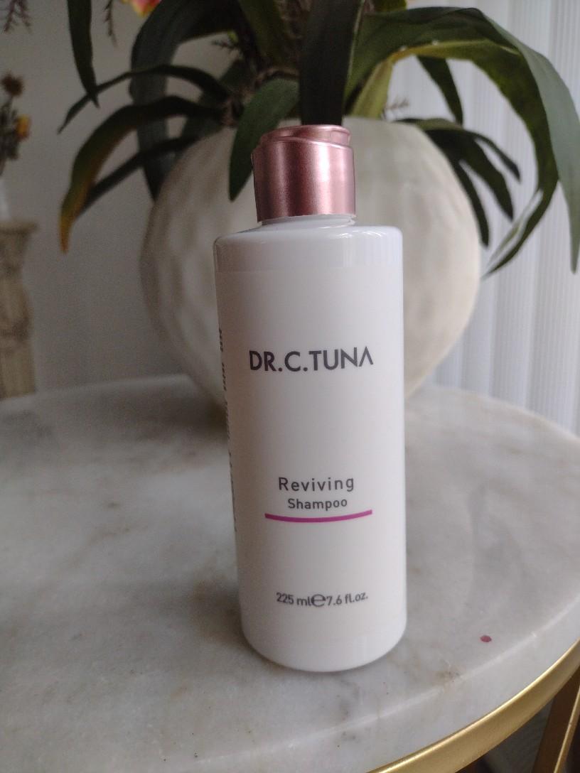 DR.C.TUNA REVIVING SHAMPOO