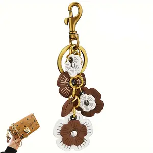 1 PC Flower String Bag Hanging Decoration, Keychain, Extended Flower Chain Pendant, Add Decoration to Your Beloved Bag【Includes a free handbag】