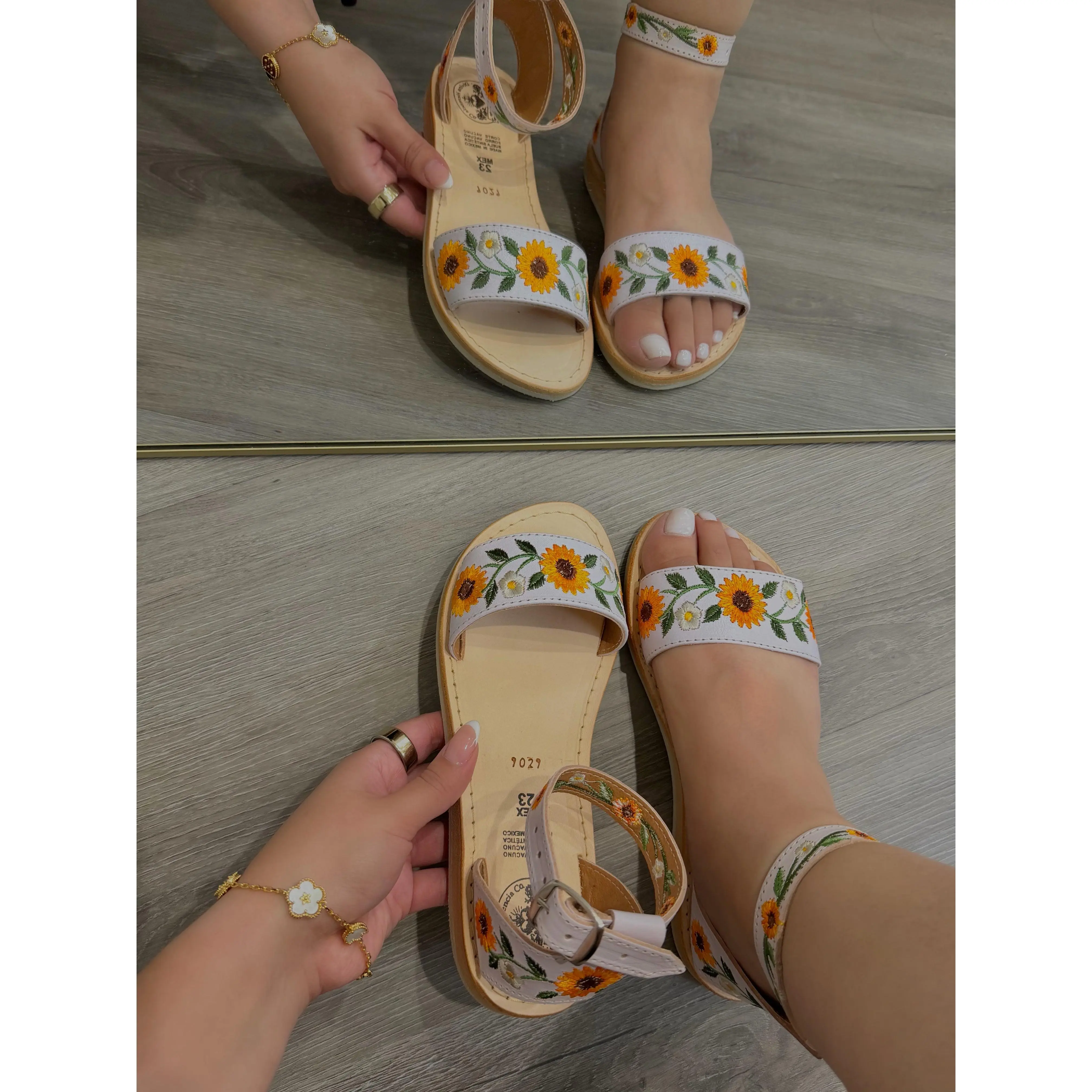 Sunflower Girasol Embroidery White Leather Ankle Strap Huaraches