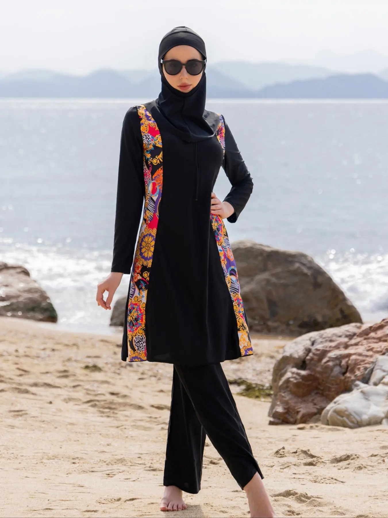 Women's Ethnic Pattern Long Sleeve Swim Top & Swim Pants & Hijab, Modesty Three-piece Set, Casual Muslim Swimwear, Islamic Swimming Suit, Head Scarf Swimsuits, Swimming Wear for Beach and Vacation, Fashion Full Coverage Swimsuits