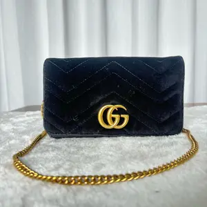Pre-owned GUCCI GG Marmont Velvet Chain Bag A90015 | 18x10x4cm wwl