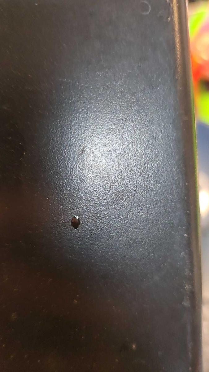 Item: 8 PCS battery + Charger