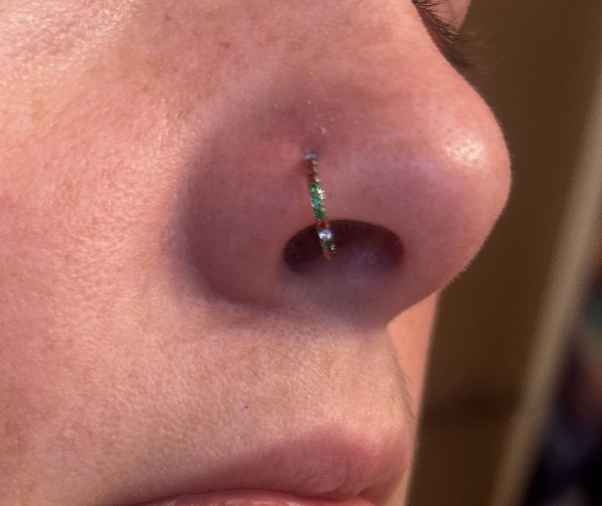 Item: Sliver Bar+ Christmas CZ, 8mm, 20G