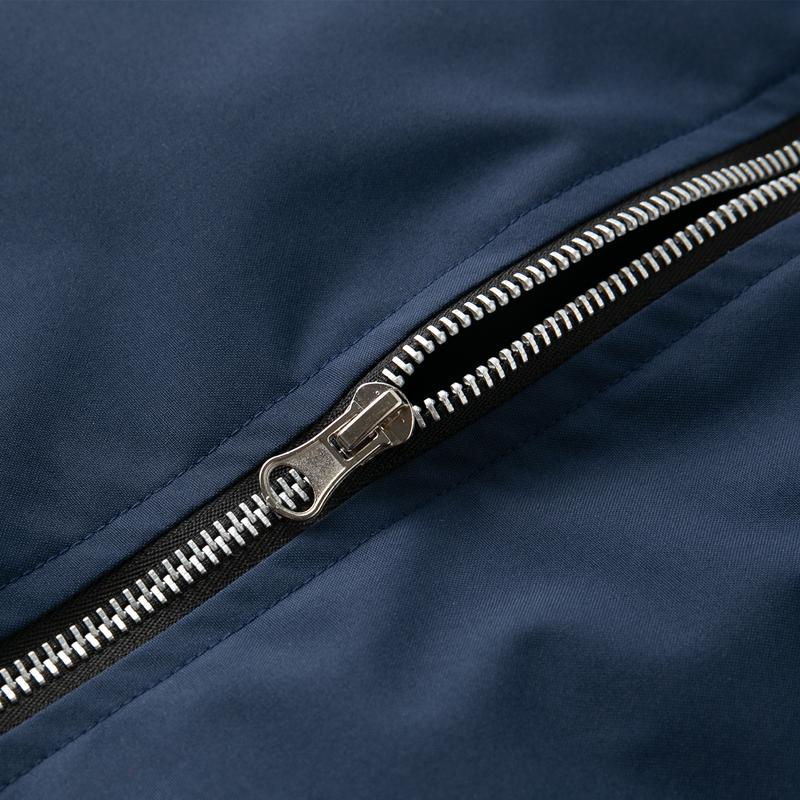 Men’s Color-Block Hooded Jacket — Y2K street windbreaker with zipper, suitable for skateboarding and casual looks; ideal for street commuting; retro sports color-block windbreaker.